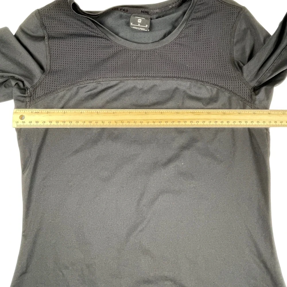 Nike Training Top Womens Medium Black Pro Hypercool Mesh Short Sleeve Shirt